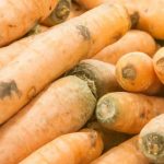 Co se stane, když zasadíte mrkev vedle rajčat: pravda a mýty o smíšených výsadbách co-se-stane-kdyz-zasadite-mrkev-vedle-rajcat-pravda-a.jpg